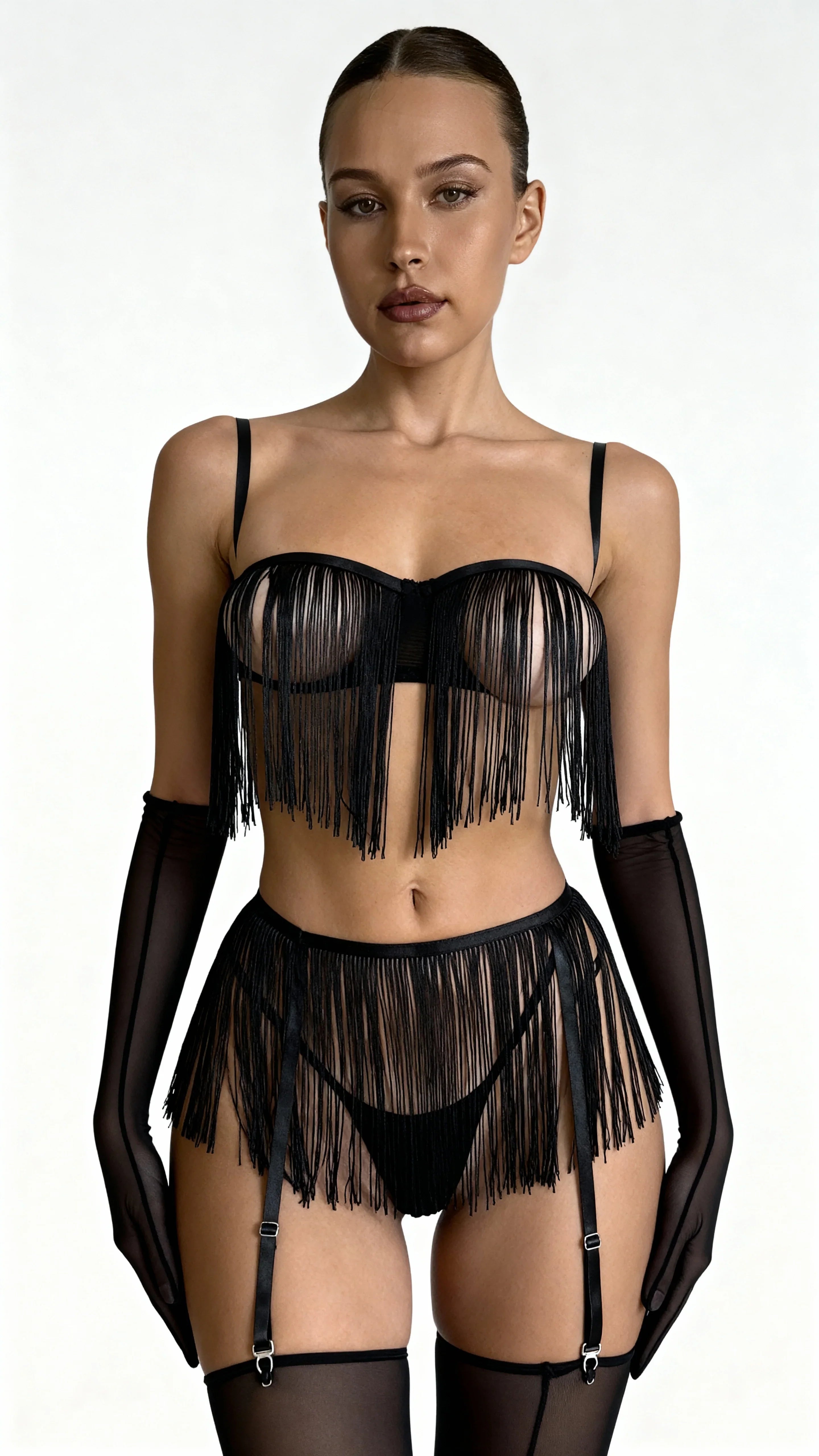 Linda - Siyah Püsküllü Jartiyer Takımı FUGU.TR